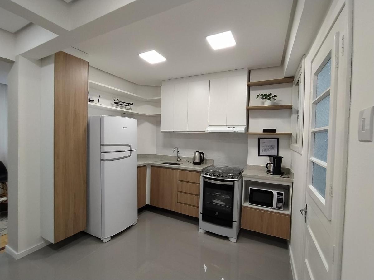 Apartamento Aluri ปอร์โตอัลเลเกร ภายนอก รูปภาพ