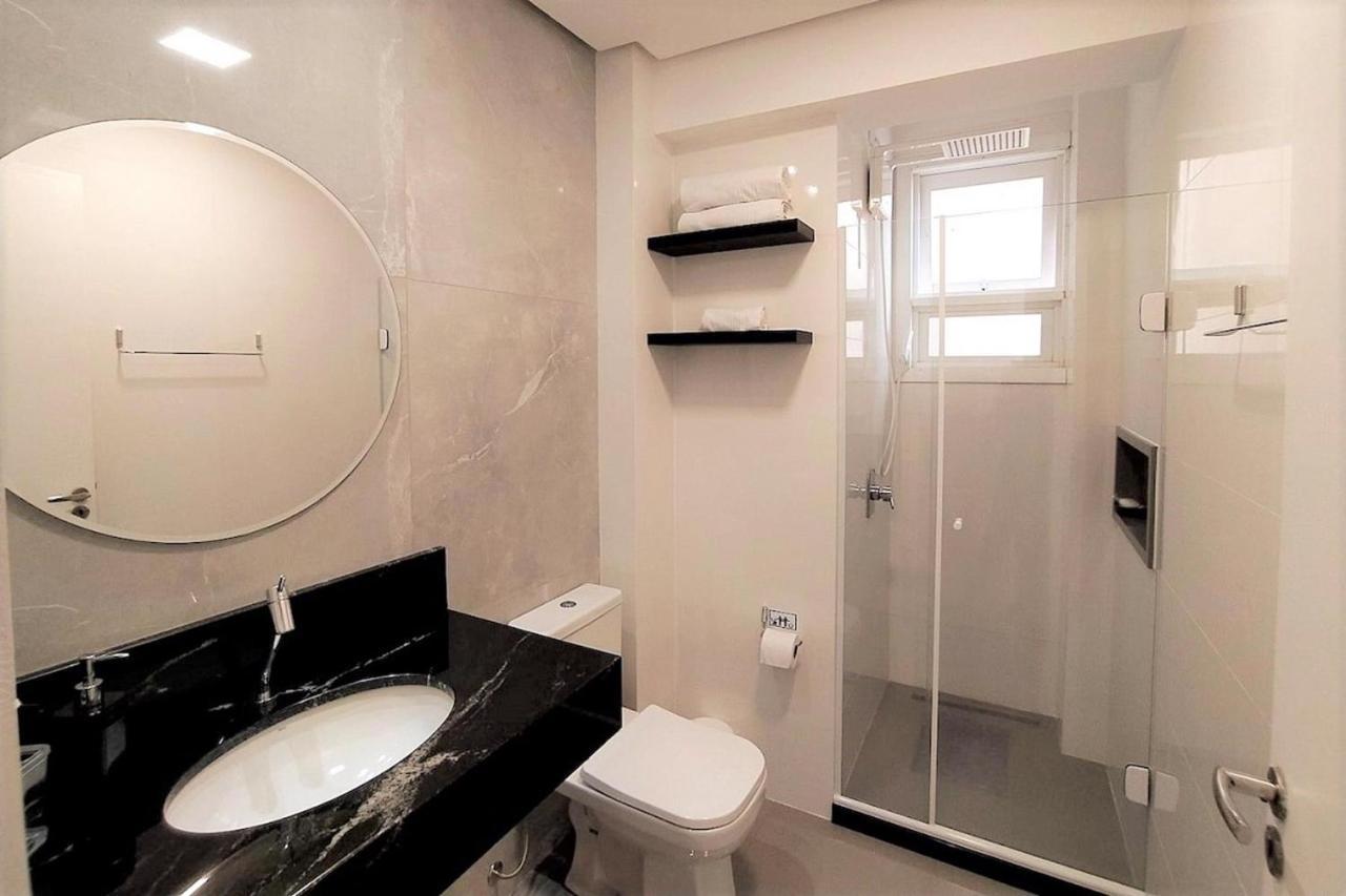 Apartamento Aluri ปอร์โตอัลเลเกร ภายนอก รูปภาพ